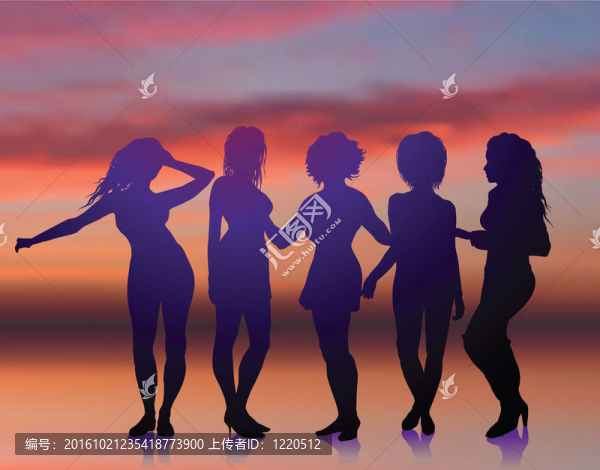 性感的年輕女子在夏日夕陽(yáng)的背景下翩翩起舞