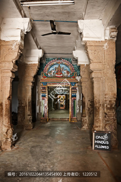 印度神廟內(nèi)。斯蘭甘納薩斯瓦米寺寺。蒂魯吉拉帕利（Trichy）；泰米爾納德邦；印度
