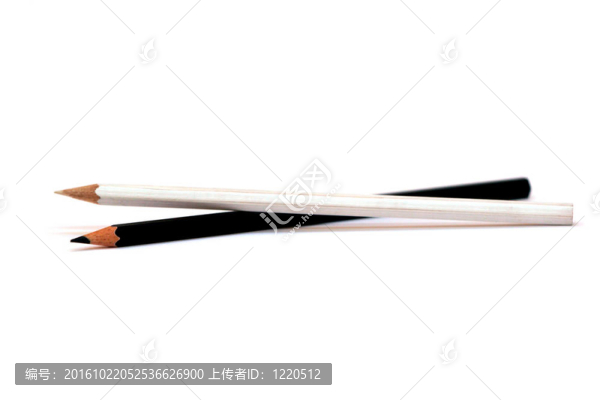 黑色和白色