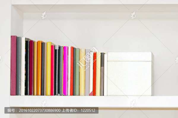書架
