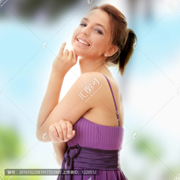 迷人的女孩；攝影棚
