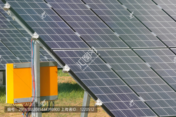 太陽能電池板