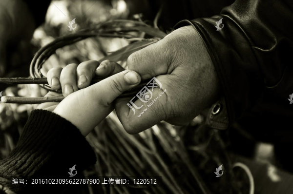 人教孩子做一個(gè)柳條