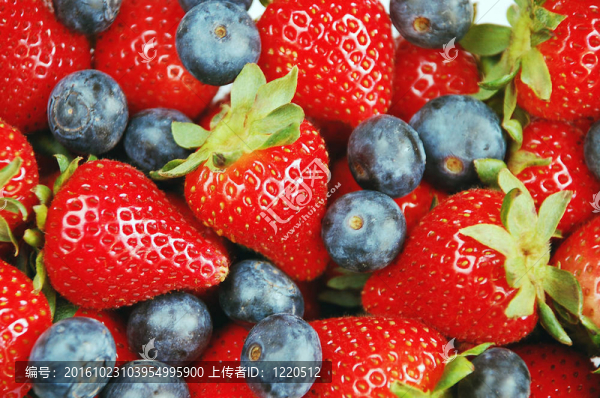 Strawberry藍(lán)莓沙拉