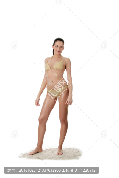 在年輕的白人女子比基尼