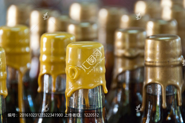 圣托馬斯葡萄酒瓶