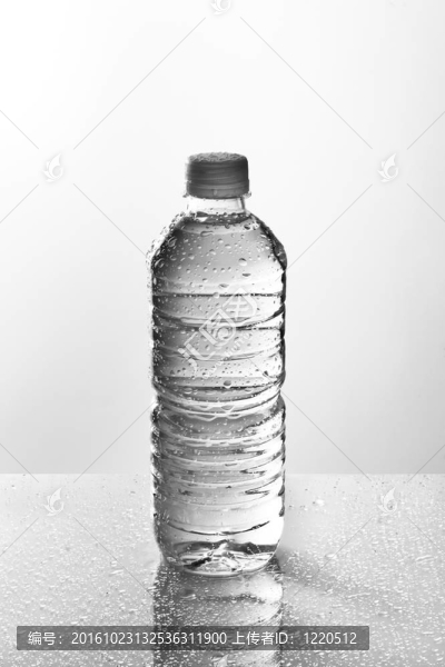 一瓶水
