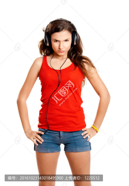 年輕女孩聽音樂