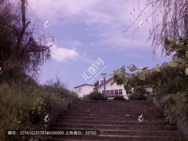 臺(tái)階天空