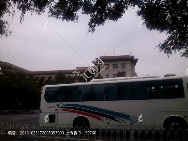 旅游大巴