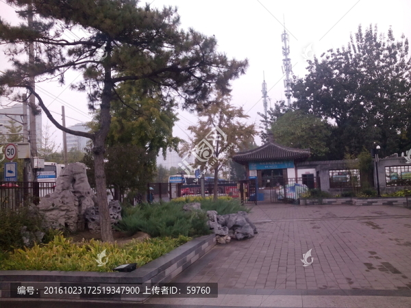 陶然亭公園前坪