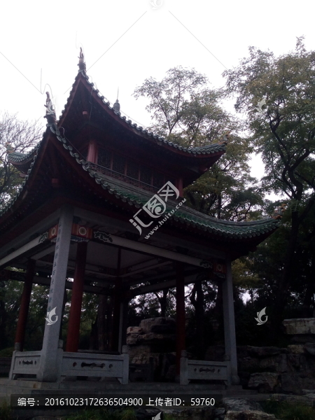 公園亭子