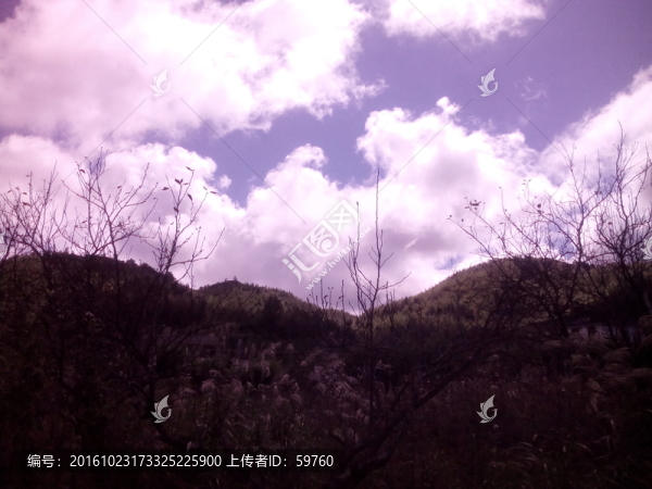 高山云天
