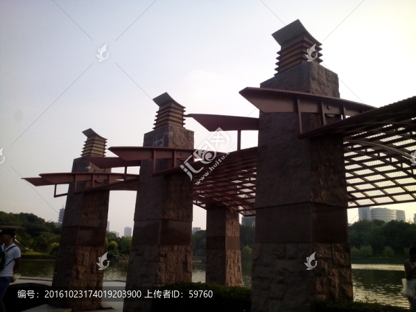湖畔藝術(shù)造型