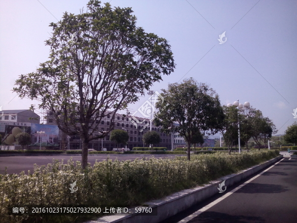火車站廣場一角