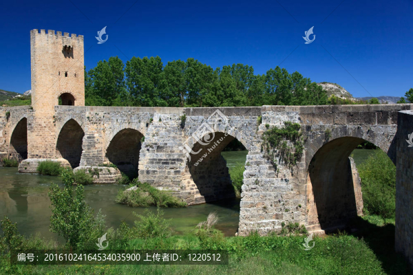 大橋舉行正式會談；Burgos；卡斯蒂利亞-列昂；西班牙