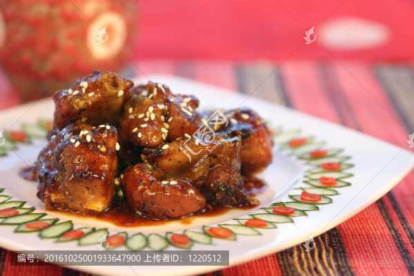 芝麻菜扣肉