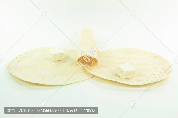 玉米餅和奶酪。