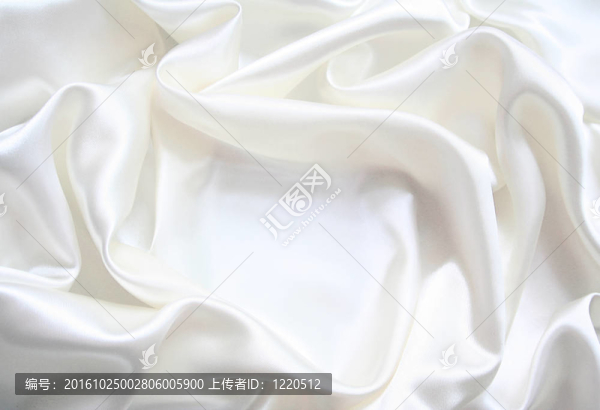 光滑典雅的白色絲綢可作為婚禮背景