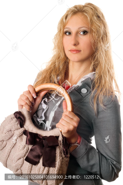 迷人的年輕金發(fā)女郎的肖像