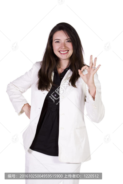 美麗的女孩給了確定的標(biāo)志