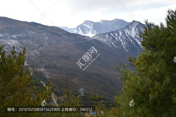 雪山公路