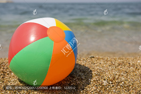 豐富多彩的沙灘球