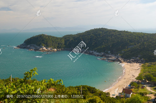 美麗的海灘