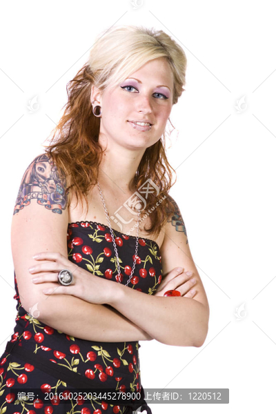 美麗的女孩站起來