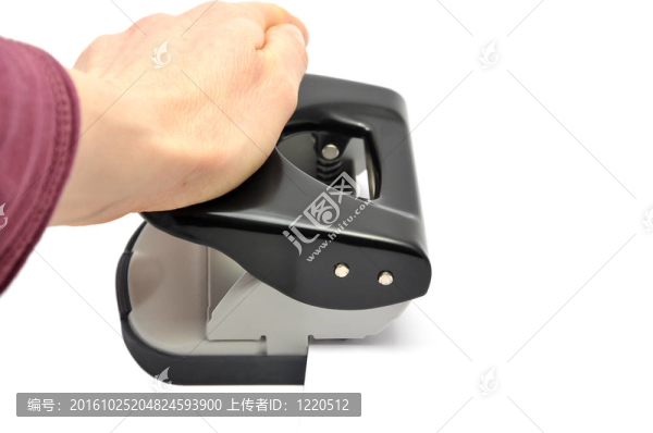 punsh手孔