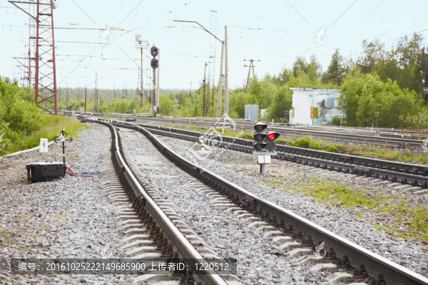 鐵路車站附近的鐵路