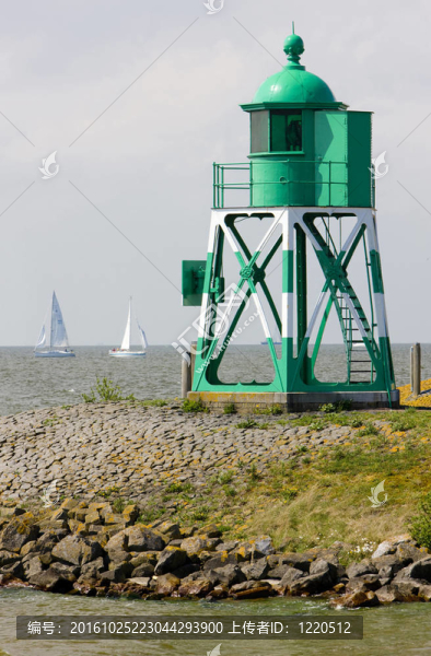 燈塔和游艇；斯塔福倫；Friesland；荷蘭