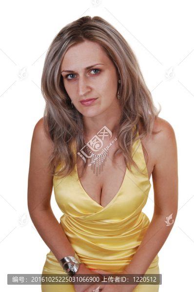 漂亮的高個(gè)子女人。