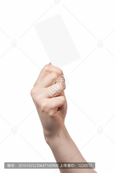 女子手持空名片上的白色隔離卡