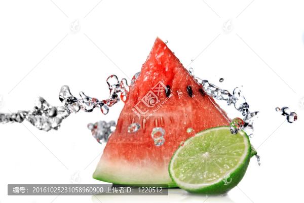 西瓜；石灰和水濺在白色上