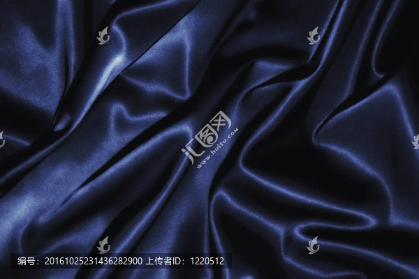 深藍(lán)色絲綢的質(zhì)地