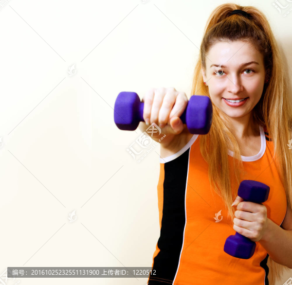 女人的工作與啞鈴