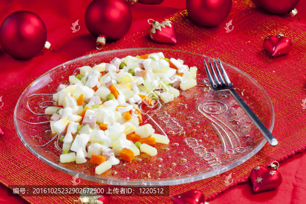 傳統(tǒng)的捷克圣誕土豆沙拉