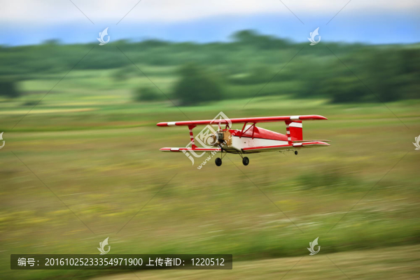 模型飛機(jī)的飛行
