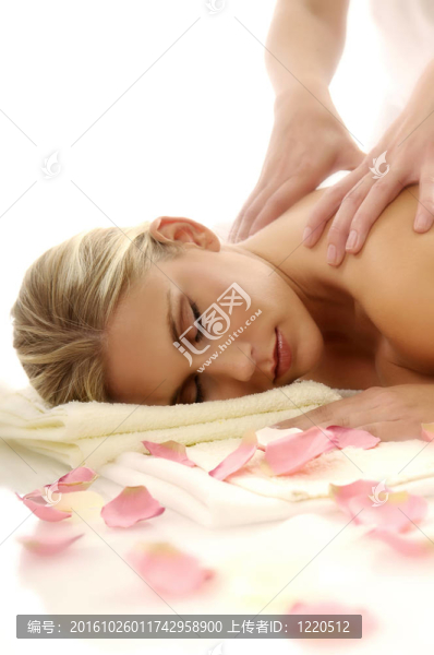 女人按摩