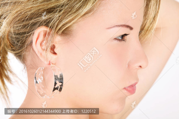 女人的輪廓