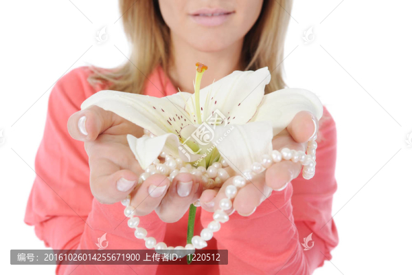 莉莉的手