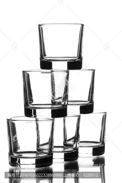 雞尾酒杯