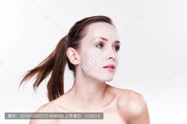 新鮮的女人的臉
