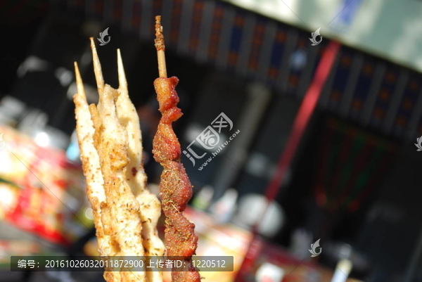 雞肉和羊肉串