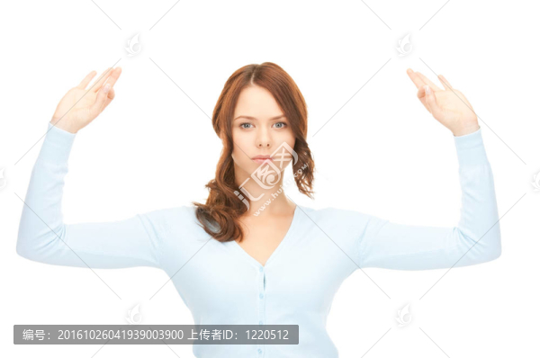 女人在冥想