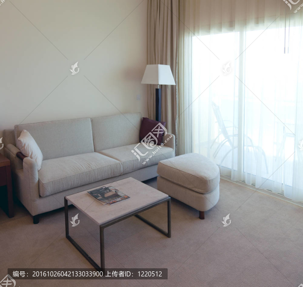 酒店房間休息區(qū)