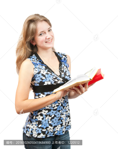 年輕女孩讀一本紅皮書