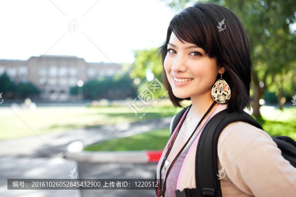 混合種族大學(xué)生