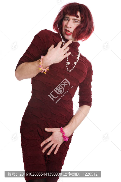 裝扮成女人的男人